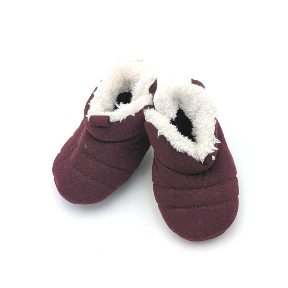 Carter's Baby Newborn 3-6 M Burgundy Bootie Slippers Baby Soft Shoes Booties